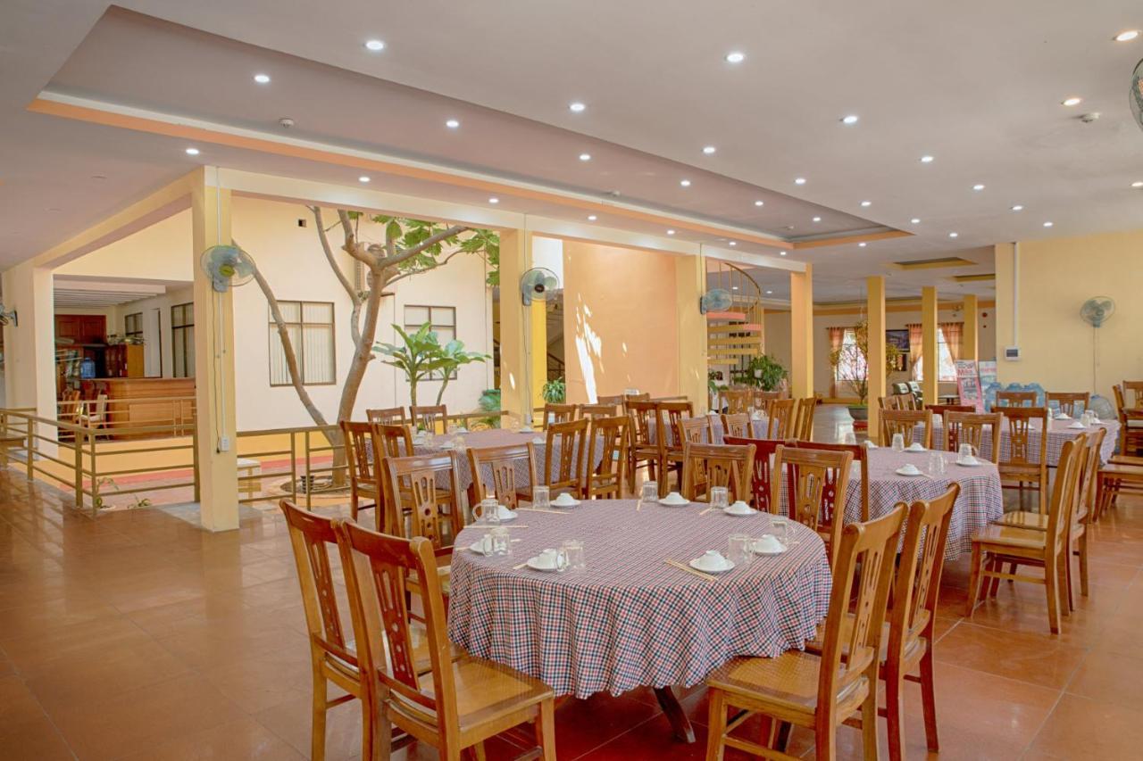 Khach San Ngan Hang - Bank Hotel فونج تاو المظهر الخارجي الصورة