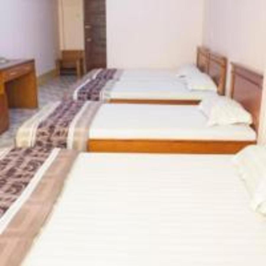 Khach San Ngan Hang - Bank Hotel فونج تاو المظهر الخارجي الصورة