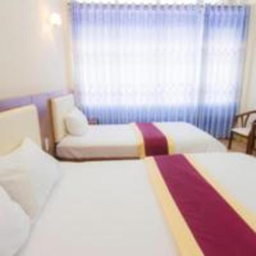 Khach San Ngan Hang - Bank Hotel فونج تاو المظهر الخارجي الصورة