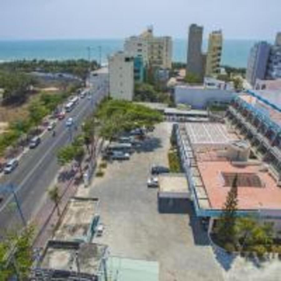 Khach San Ngan Hang - Bank Hotel فونج تاو المظهر الخارجي الصورة