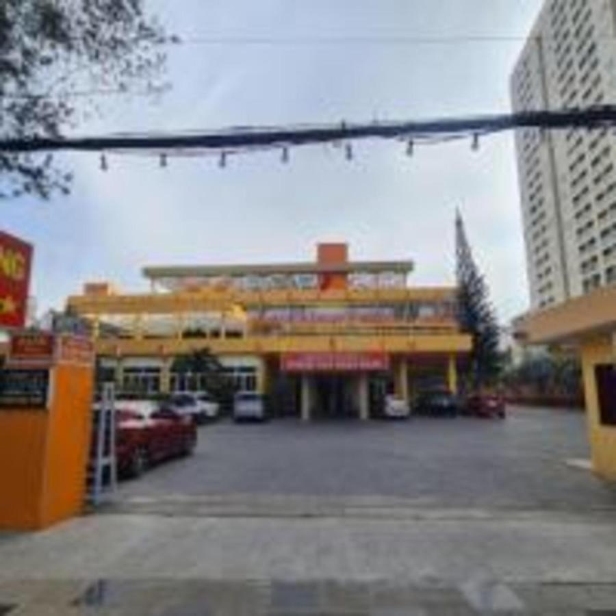 Khach San Ngan Hang - Bank Hotel فونج تاو المظهر الخارجي الصورة